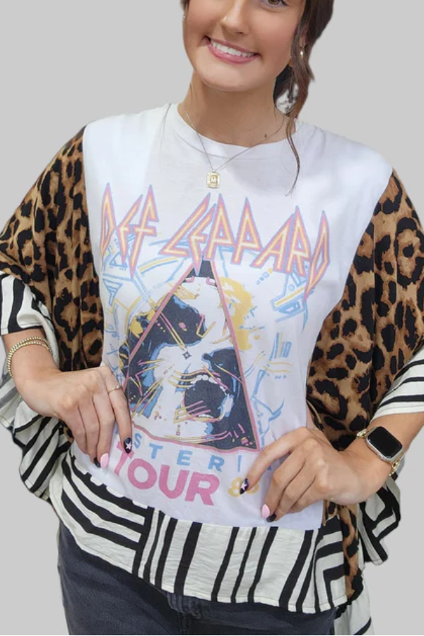 Def Leppard Print Bat Sleeve T-shirt (with Pocket)