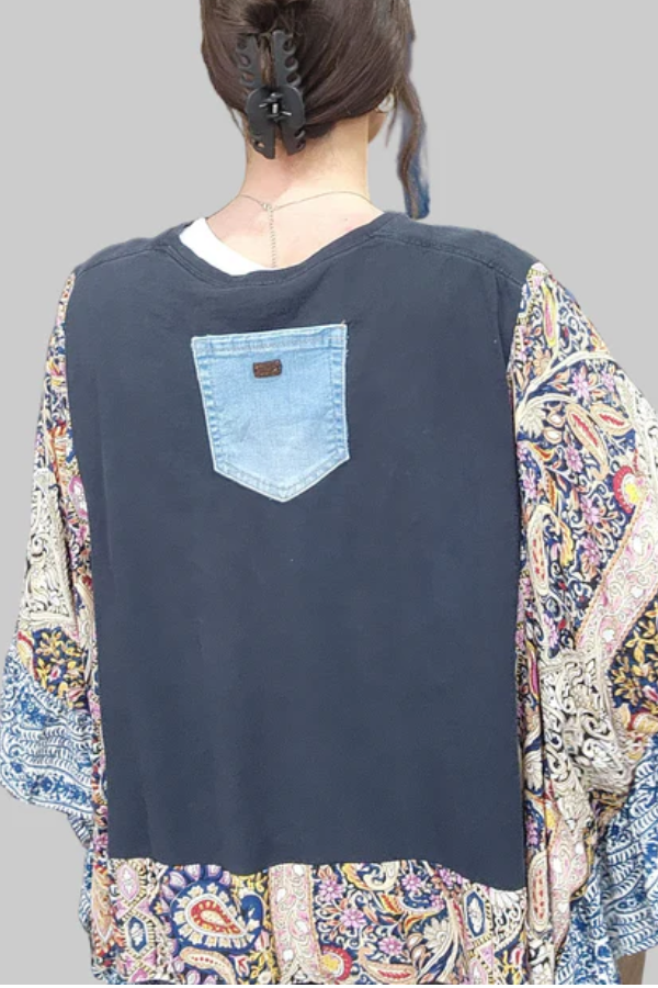 AC/DC Printed Bat Sleeve T-shirt (with Pockets)