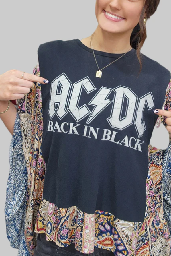 AC/DC Printed Bat Sleeve T-shirt (with Pockets)