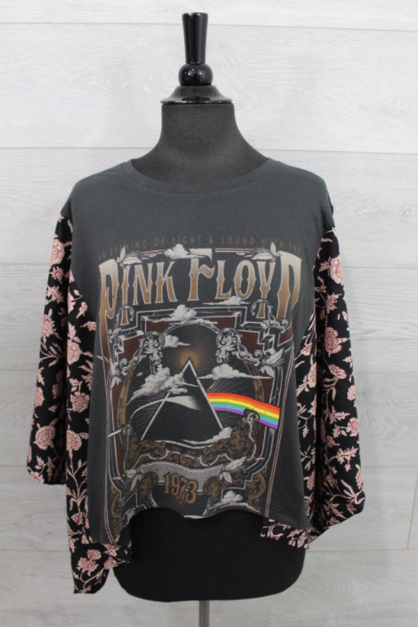 Pink Floyd Printed Bat Sleeve T-Shirt With Back Pocket